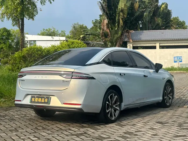 GAC Aion S Plus — Фото автомобиля 6