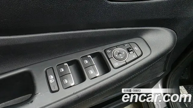 Hyundai Santafe — Фото автомобиля 20