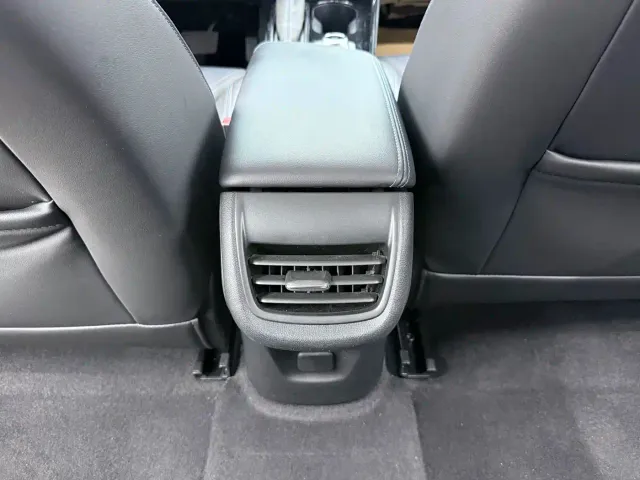 Buick Velite 6 — Фото автомобиля 11