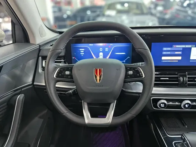 Hongqi HS5 — Фото автомобиля 7