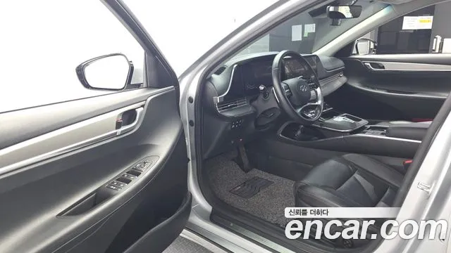 Hyundai Grandeur Новый Grandeur IG 3.0 LPi (Такси) — Фото автомобиля 10