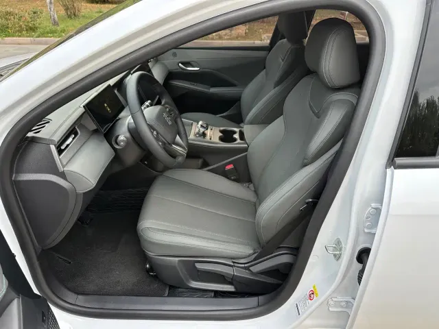BYD Qin PLUS — Фото автомобиля 13
