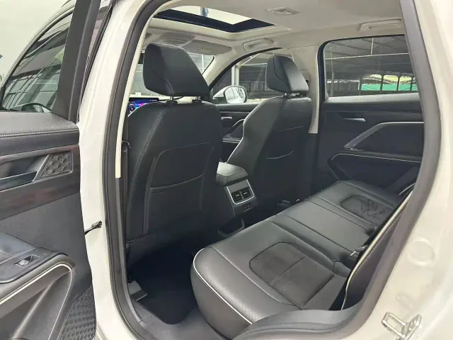 Haval H6 — Фото автомобиля 9