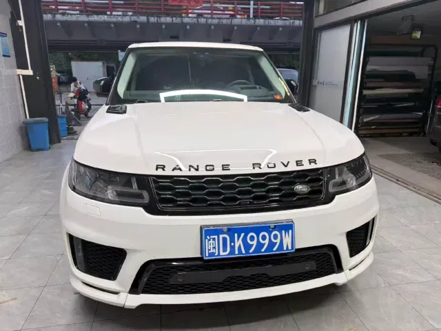 Land Rover Range Rover Sport — Фото автомобиля 2
