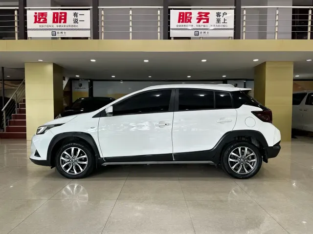 Toyota YARiS L Zhi Xuan — Фото автомобиля 2
