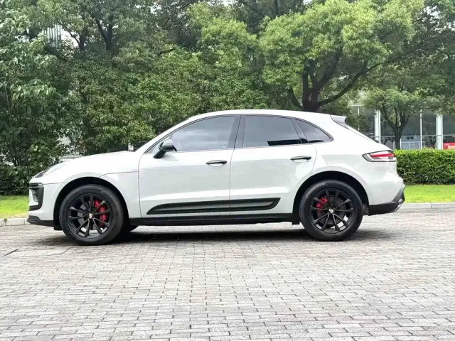 Porsche Macan — Фото автомобиля 3