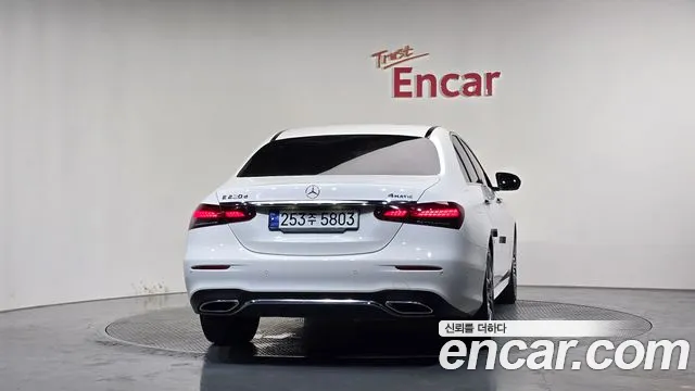 Mercedes-Benz E-Class W213 — Фото автомобиля 4
