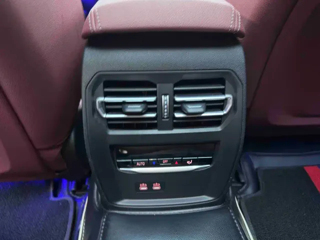 BMW 3 Series — Фото автомобиля 15