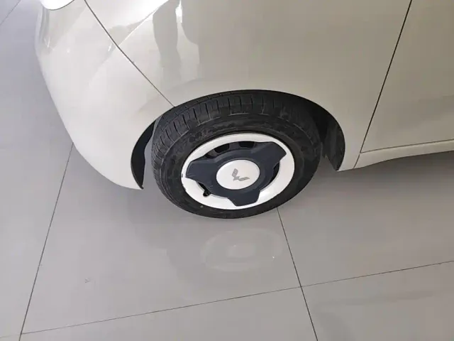 Wuling Hongguang Mini EV — Фото автомобиля 22