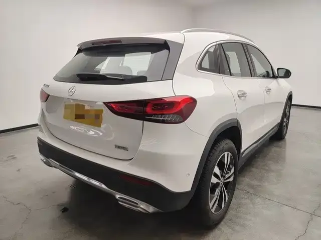 Mercedes-Benz GLA-Class — Фото автомобиля 11
