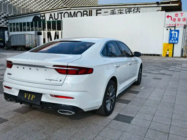 Geely Xingrui — Фото автомобиля 10
