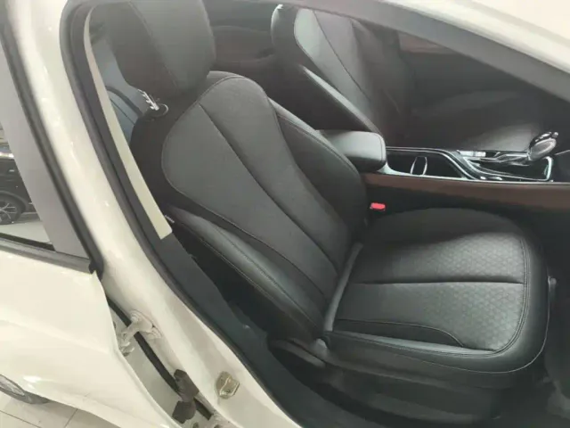 Buick Verano — Фото автомобиля 24
