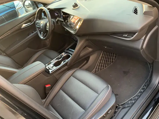Buick Envision Plus — Фото автомобиля 14