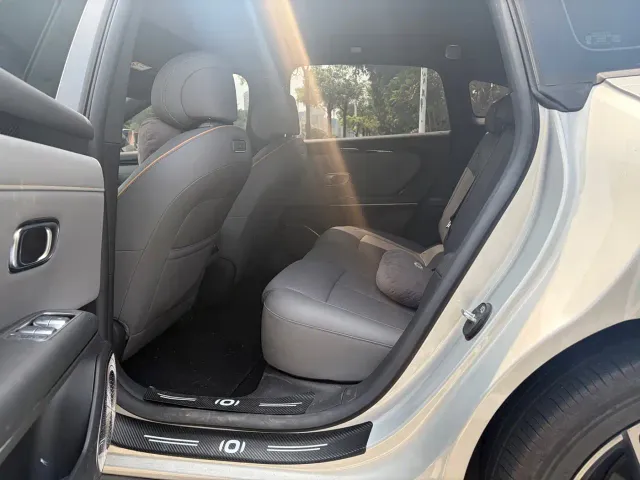 Changan Qiyuan A06 — Фото автомобиля 5