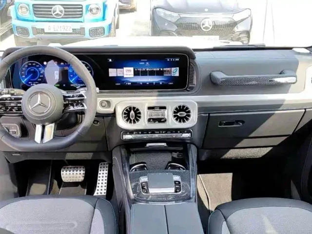 Mercedes-Benz G-Class — Фото автомобиля 6