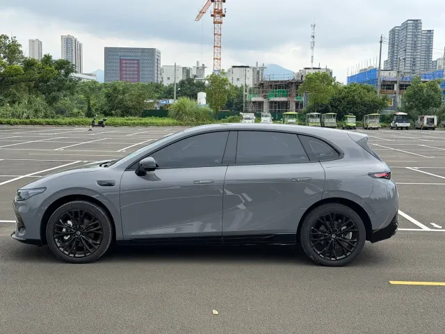 Leapmotor Lafa 5 — Фото автомобиля 18