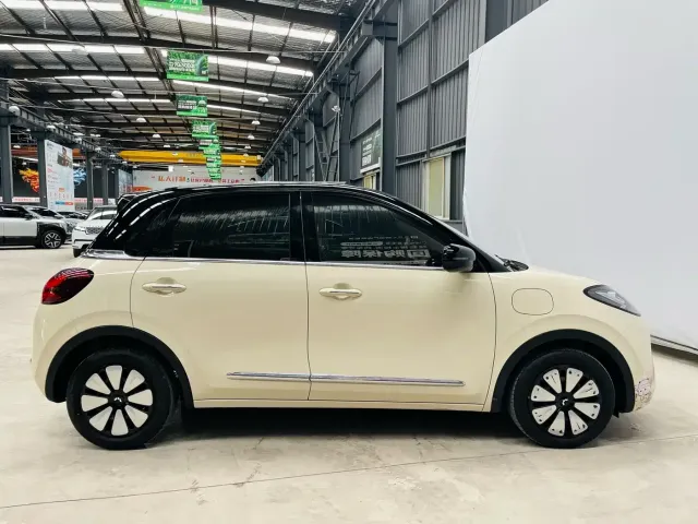 Wuling Bingo — Фото автомобиля 8