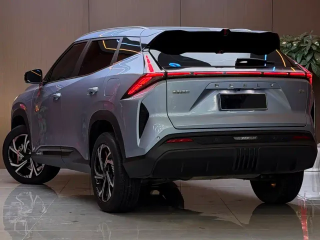 Geely Boyue — Фото автомобиля 17