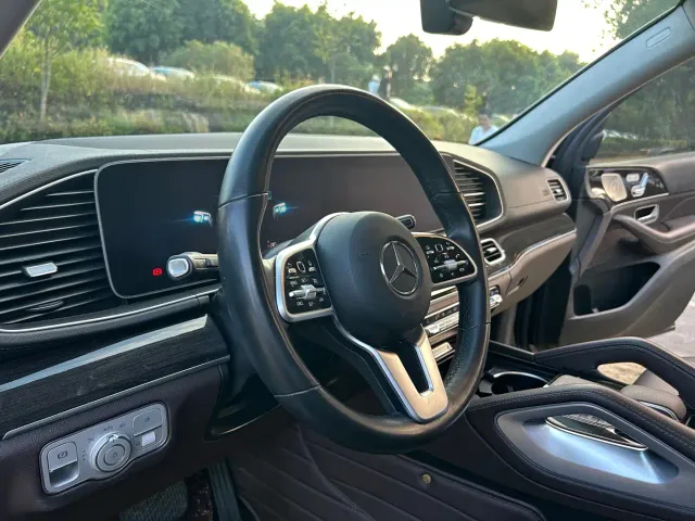 Mercedes-Benz GLE-Class — Фото автомобиля 6