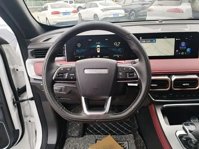 Jetour X70 Plus — Фото автомобиля 10