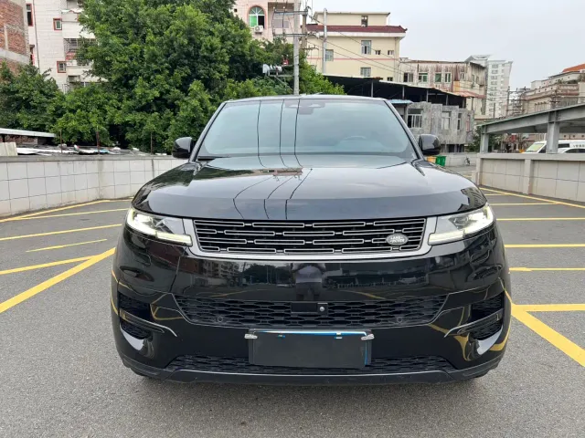 Land Rover Range Rover Sport — Фото автомобиля 2