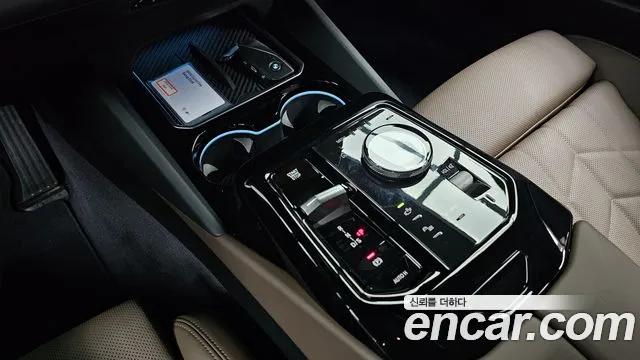 BMW 5-Series — Фото автомобиля 7