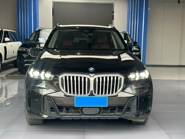 BMW X5 — Фото автомобиля 2