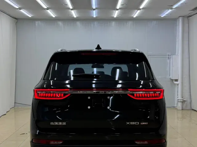 Jetour X90 Plus — Фото автомобиля 5