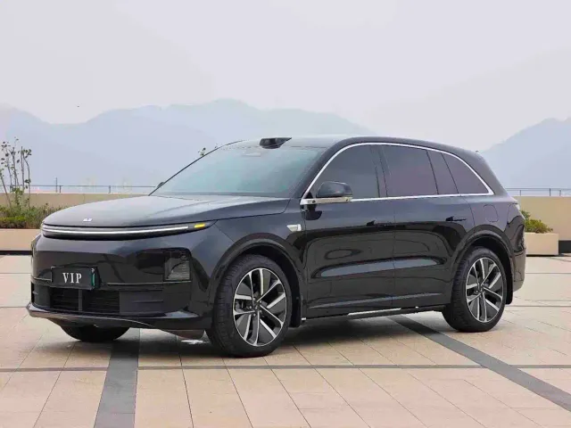 Фотография автомобиля — Li Auto L6