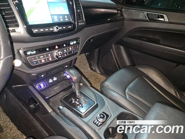 KG_Mobility_Ssangyong Rexton Новый Rexton Sport Khan Дизель 2.2 4WD — Фото автомобиля 13