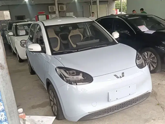 Wuling Bingo — Фото автомобиля 3