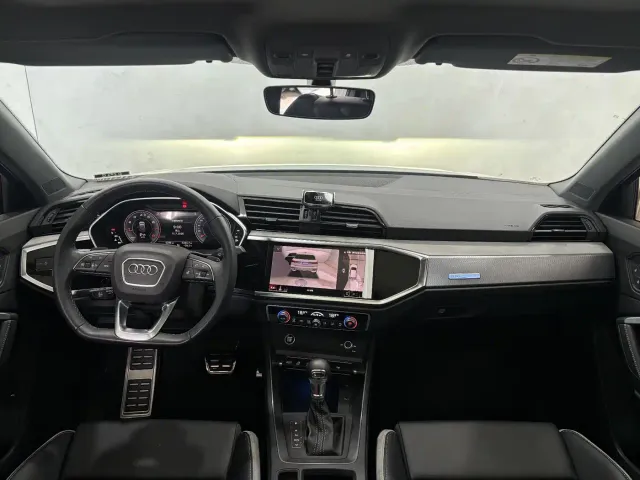 Audi Q3 — Фото автомобиля 13