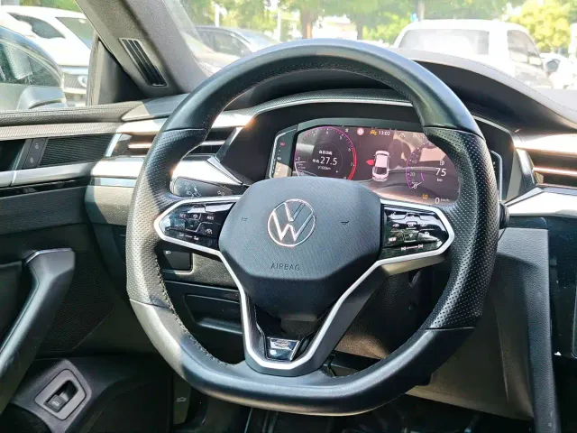 Volkswagen CC — Фото автомобиля 9