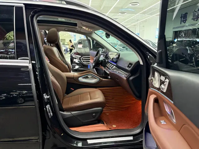 Mercedes-Benz GLE-Class — Фото автомобиля 15