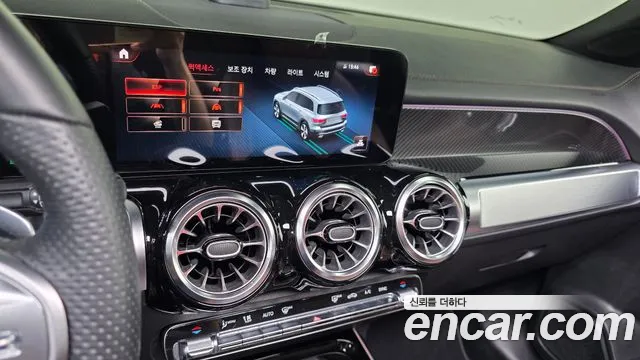 Mercedes-Benz GLB-Class — Фото автомобиля 17