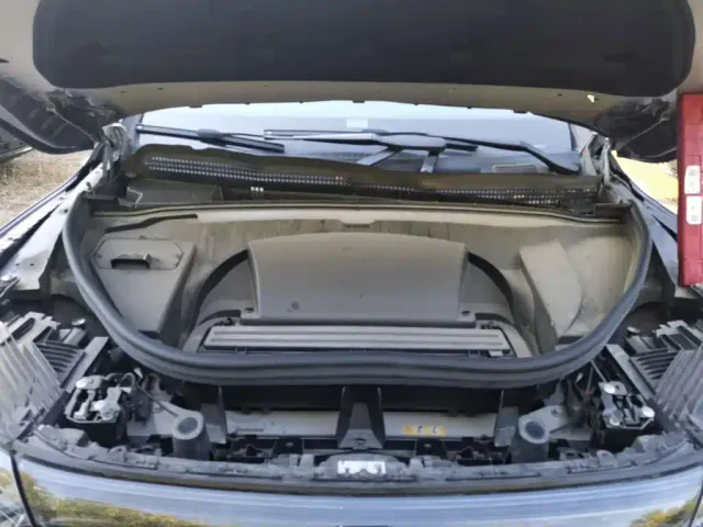 Mercedes-Benz EQE SUV — Фото автомобиля 19