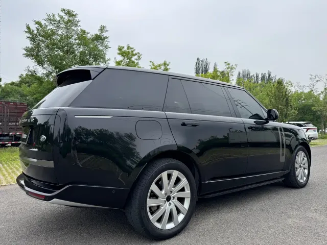 Land Rover Range Rover — Фото автомобиля 6
