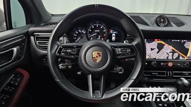Porsche Macan — Фото автомобиля 19