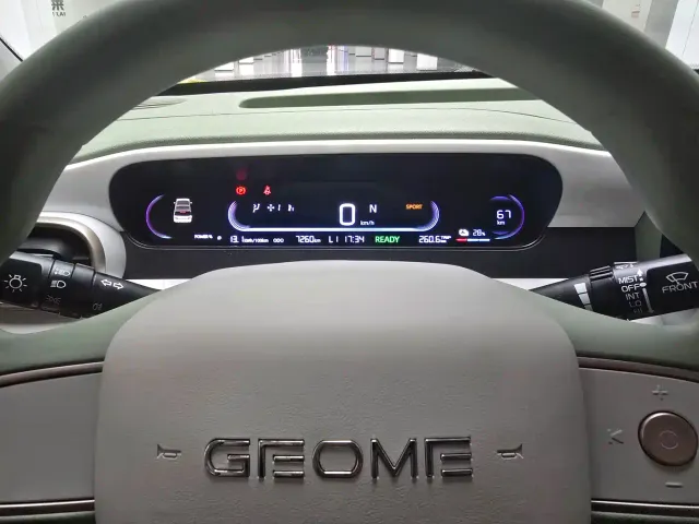 Geely Panda — Фото автомобиля 6