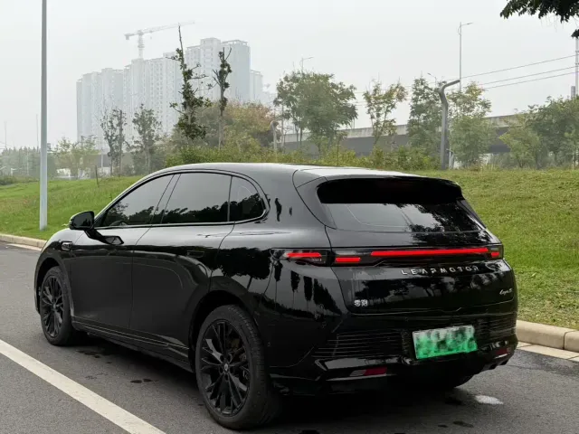 Leapmotor Lafa 5 — Фото автомобиля 9