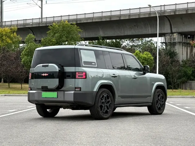 BYD FangChengBao Titanium 7 — Фото автомобиля 6