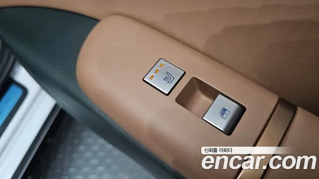 Hyundai Grandeur GN7 — Фото автомобиля 22