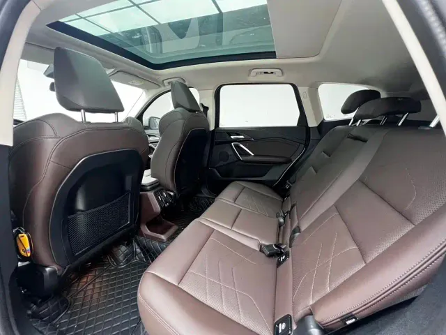 BMW X1 — Фото автомобиля 16