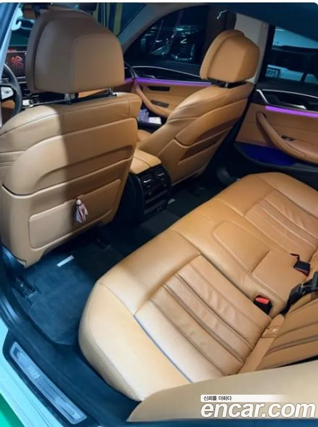 BMW 5 Series G30 — Фото автомобиля 6