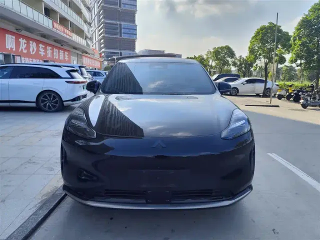 GAC Hyptec HT — Фото автомобиля 2