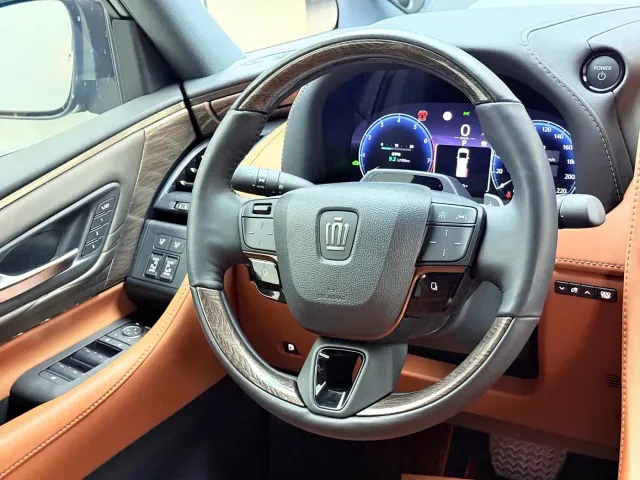 Toyota Vellfire — Фото автомобиля 7