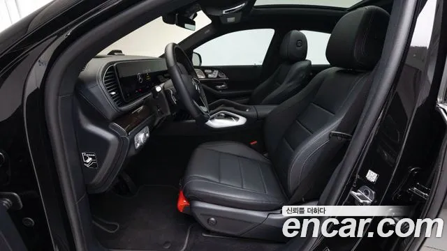 Mercedes-Benz GLE-Class — Фото автомобиля 14