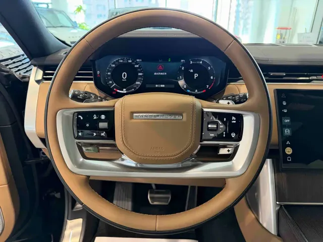 Land Rover Range Rover — Фото автомобиля 8