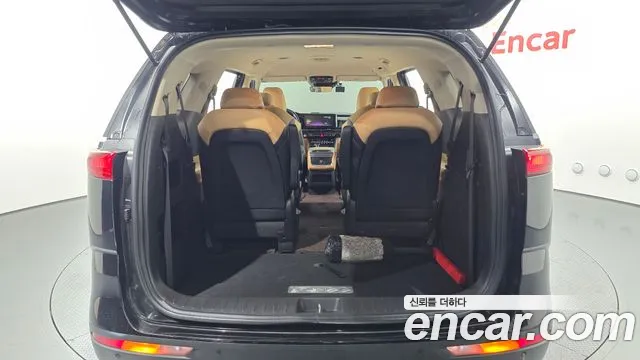 Kia Carnival 4th Gen — Фото автомобиля 23