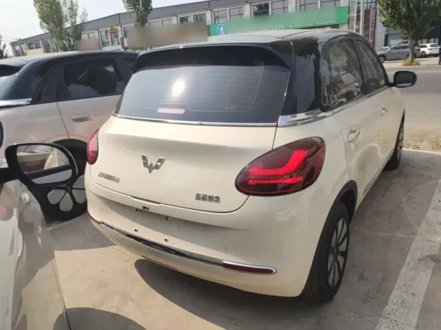 Wuling Bingo — Фото автомобиля 5